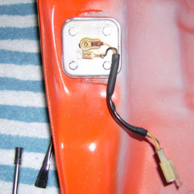 Sending unit assembled in tank